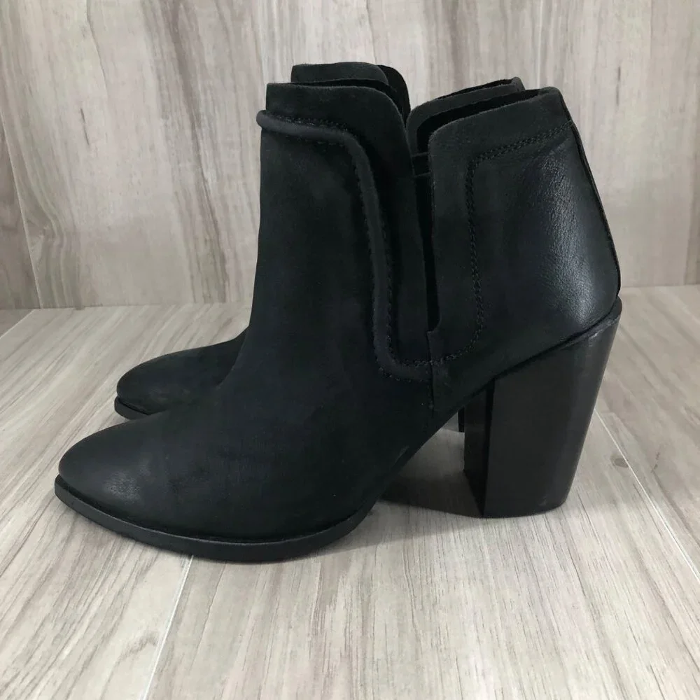 Crevo Ankle Boots Womens 7 Kazzee Black Nubuck Leather Slip On Chelsea Booties